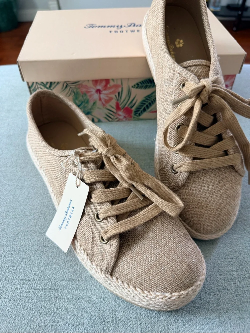 Tommy Bahama Galana Tan Gold Shimmer Espadrille Sneakers 9.5